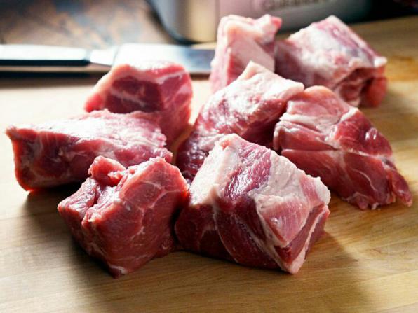 فواید استفاده از گوشت گوسفندی در خورشت